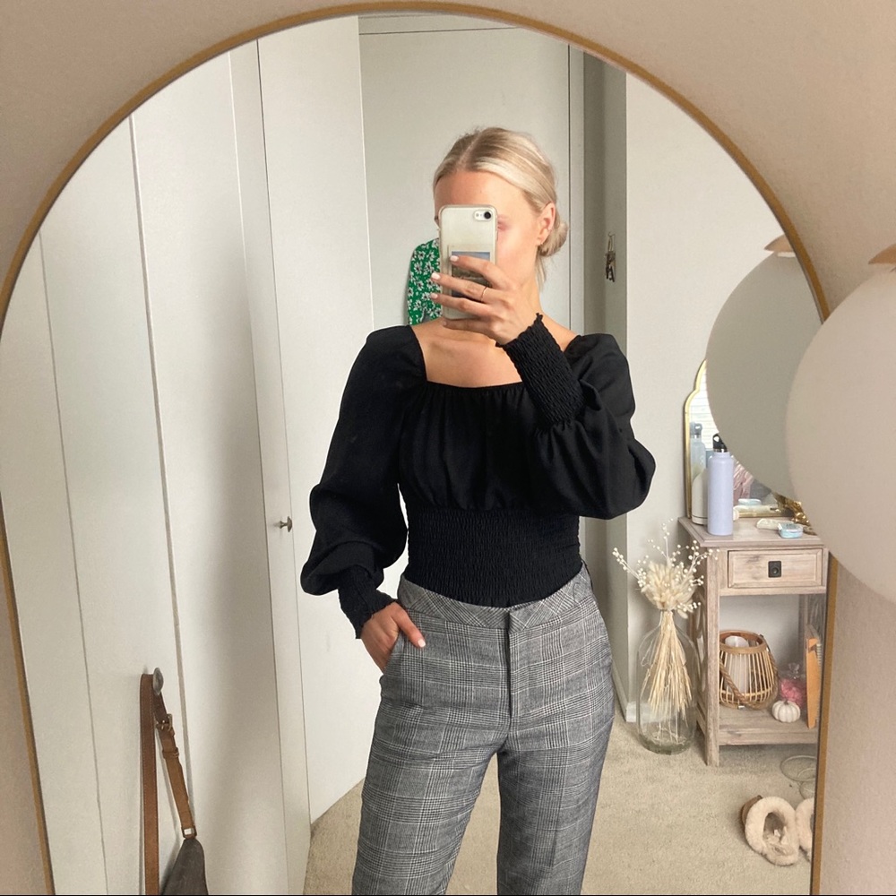 Black square neck top
